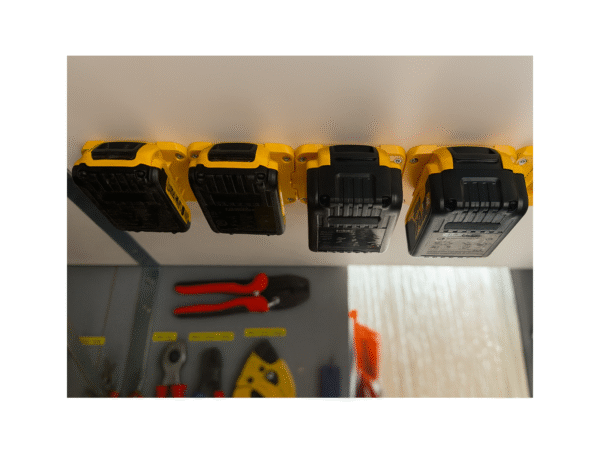 Ophangsysteem voor accu’s – Germat