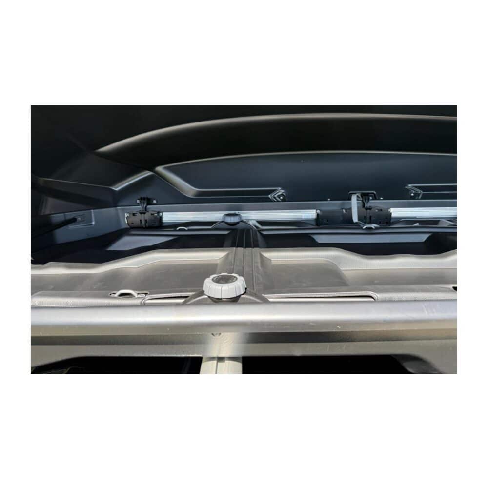 Germat VERHUUR Thule Motion 3 XL dakkoffer voor extra bagageruimte